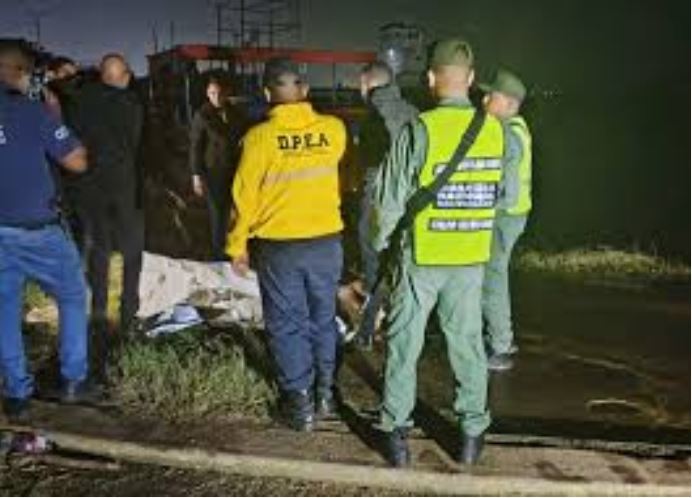 Salvó a sus nietas y luego se ahogó