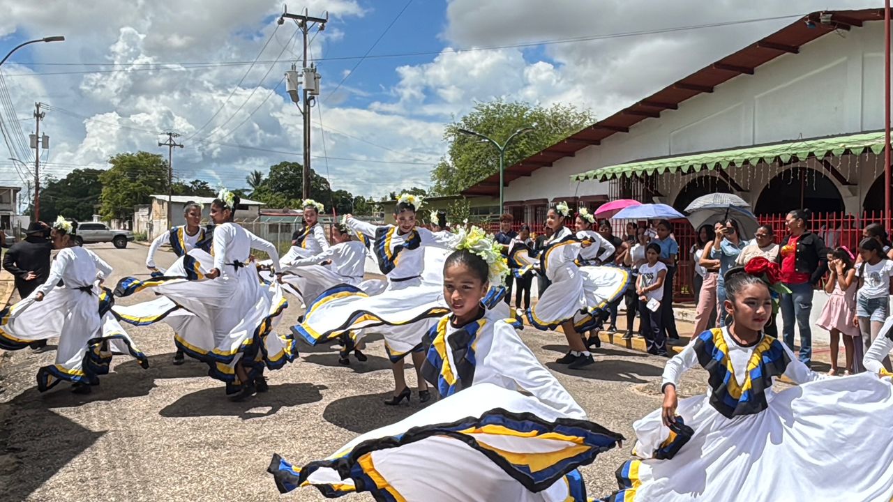 Gala cultural en Libertador con «Senderos del arte Monaguense»