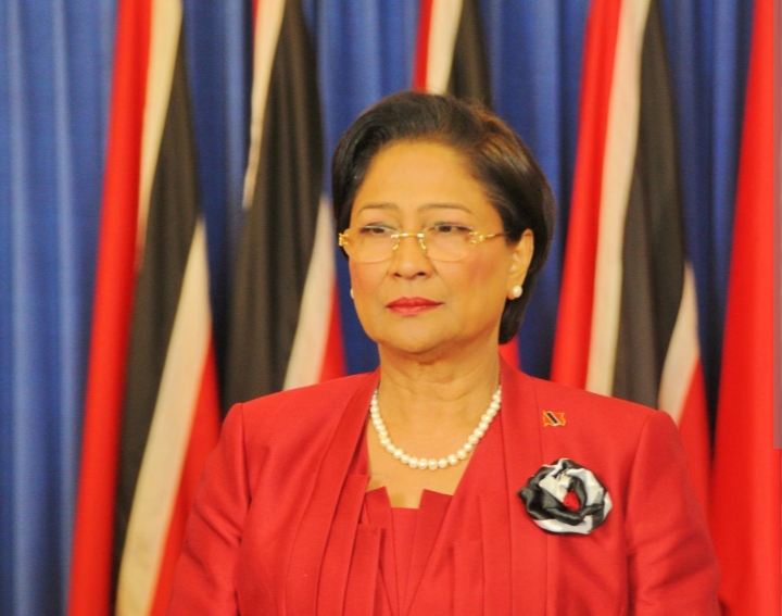 Primera Ministra de Trinidad acusa a Caricom de alinearse con gobierno de Maduro