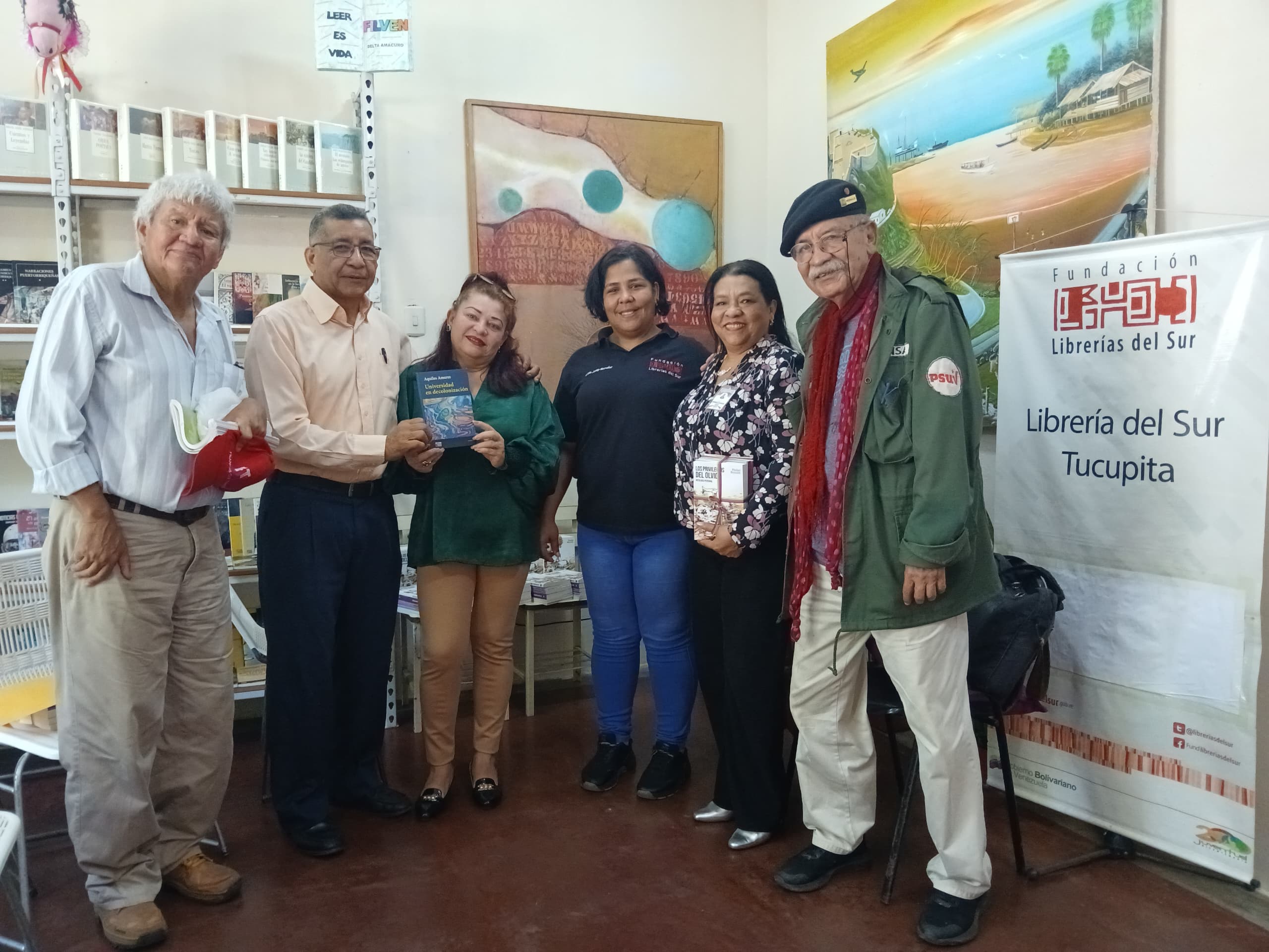​La Librería del Sur Tucupita se convierte en epicentro del pensamiento crítico con la presentación del libro «Universidad en Descolonización»