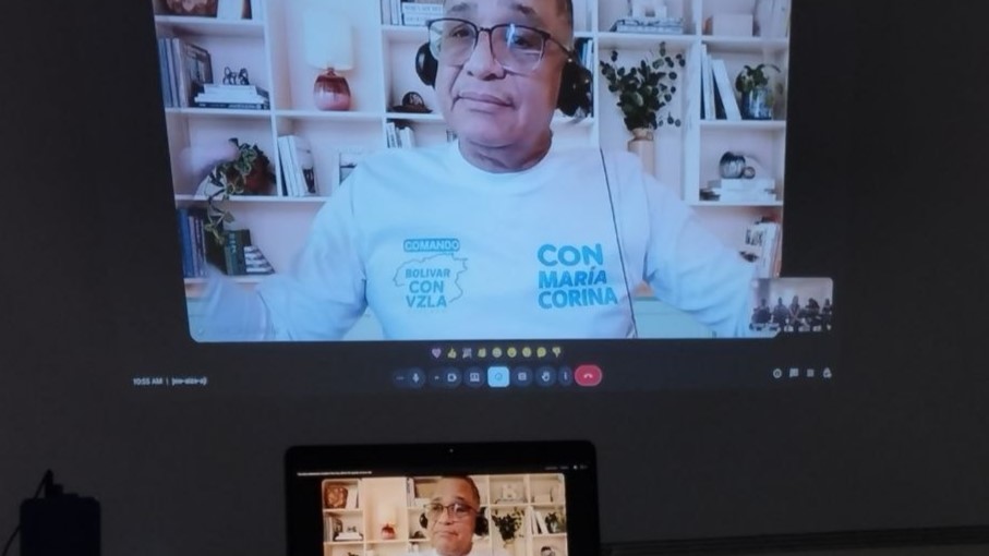 Douglas Rodríguez de Vente Bolívar en videoconferencia