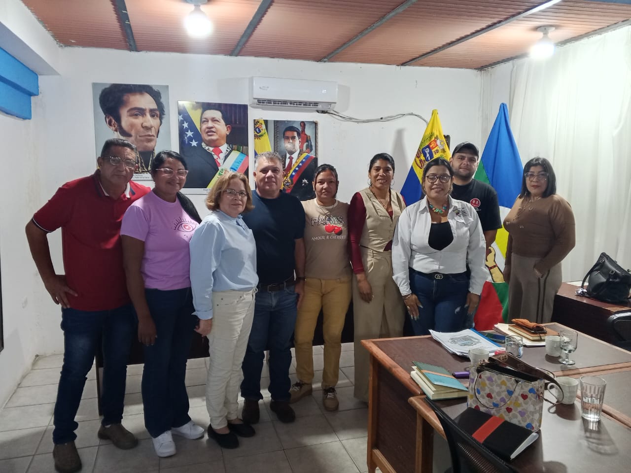 Licoreros se reúnen con Cámara de Comercio y Cámara Municipal buscando solución a problemas que afectan la actividad