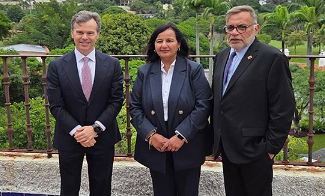 Dinorah Figuera: «Instalamos el proceso que marcará la ruta hacia la democracia en Venezuela»