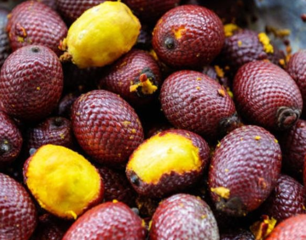 Vitaminas y minerales de la fruta de moriche
