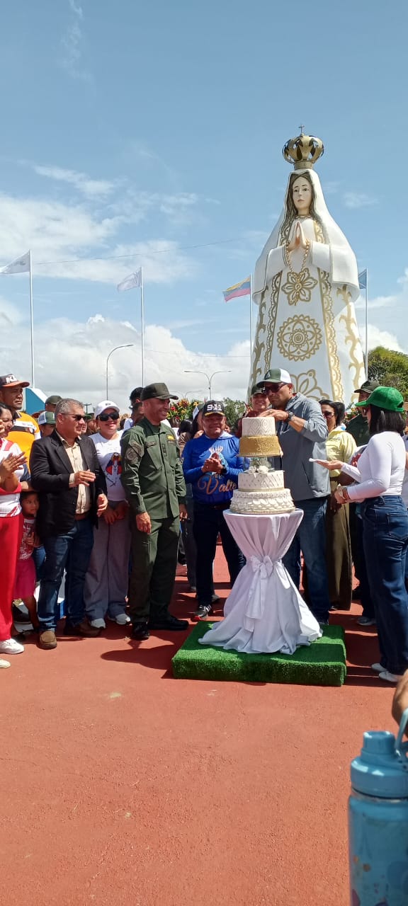 Actos en honor a la Virgen del Valle se realizaron en monumento de Volcán