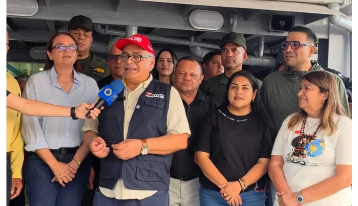Clínica fluvial viaja a Guayo a mega jornada de salud