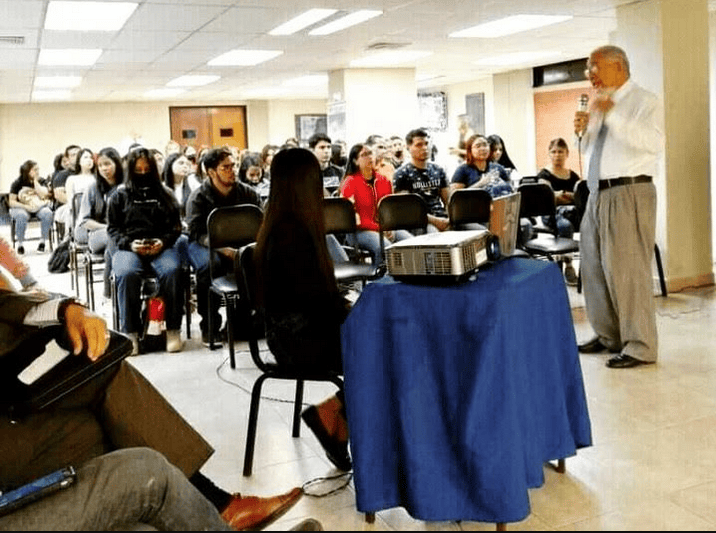 La educación en Venezuela no está para demagogias ni babosadas