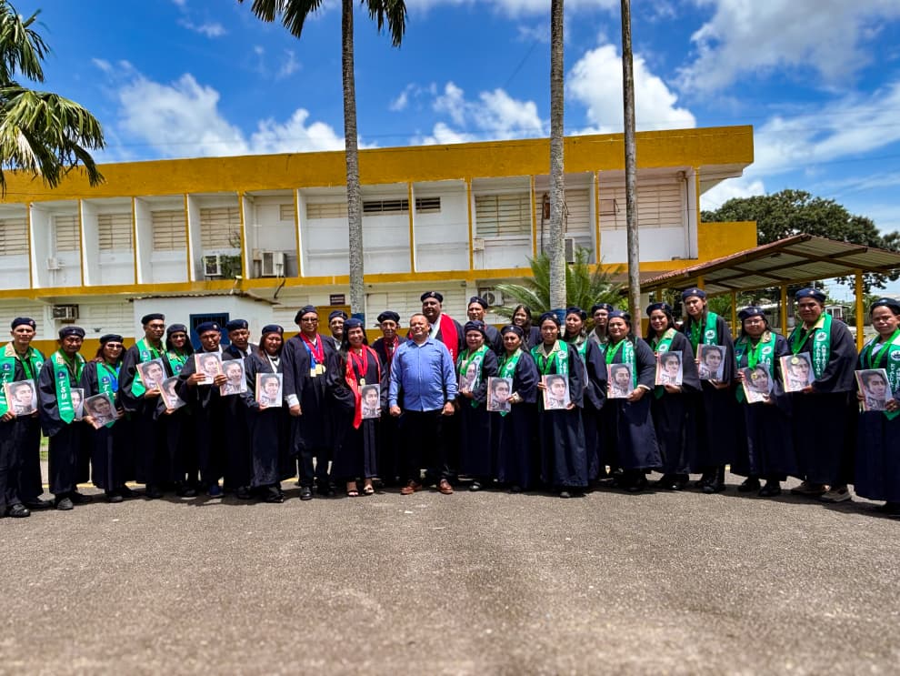 Misión Sucre y UBV egresaron nuevos profesionales